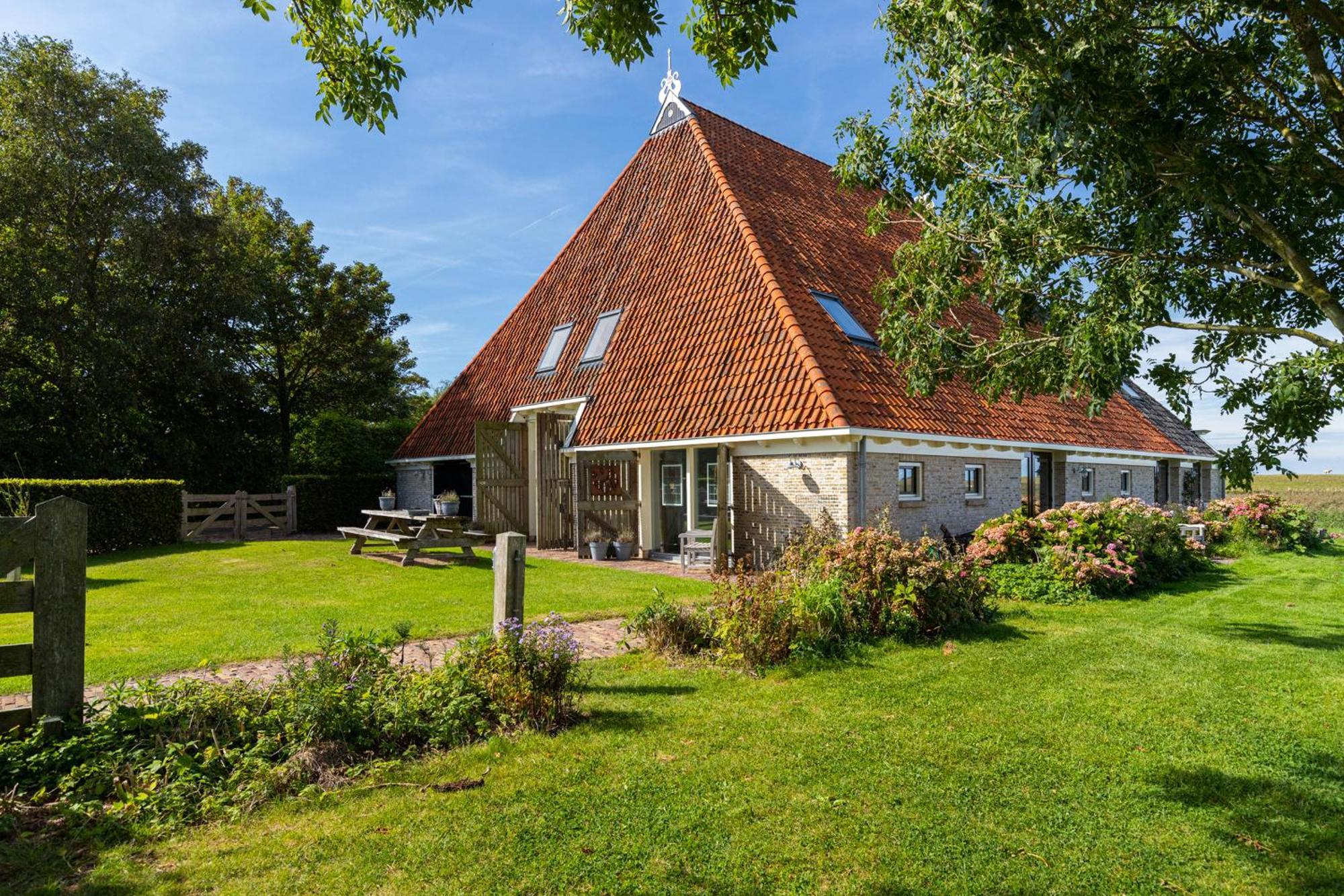 Iselmarpleats Comfortabele Studio Met Badkamer Gaast Bagian luar foto