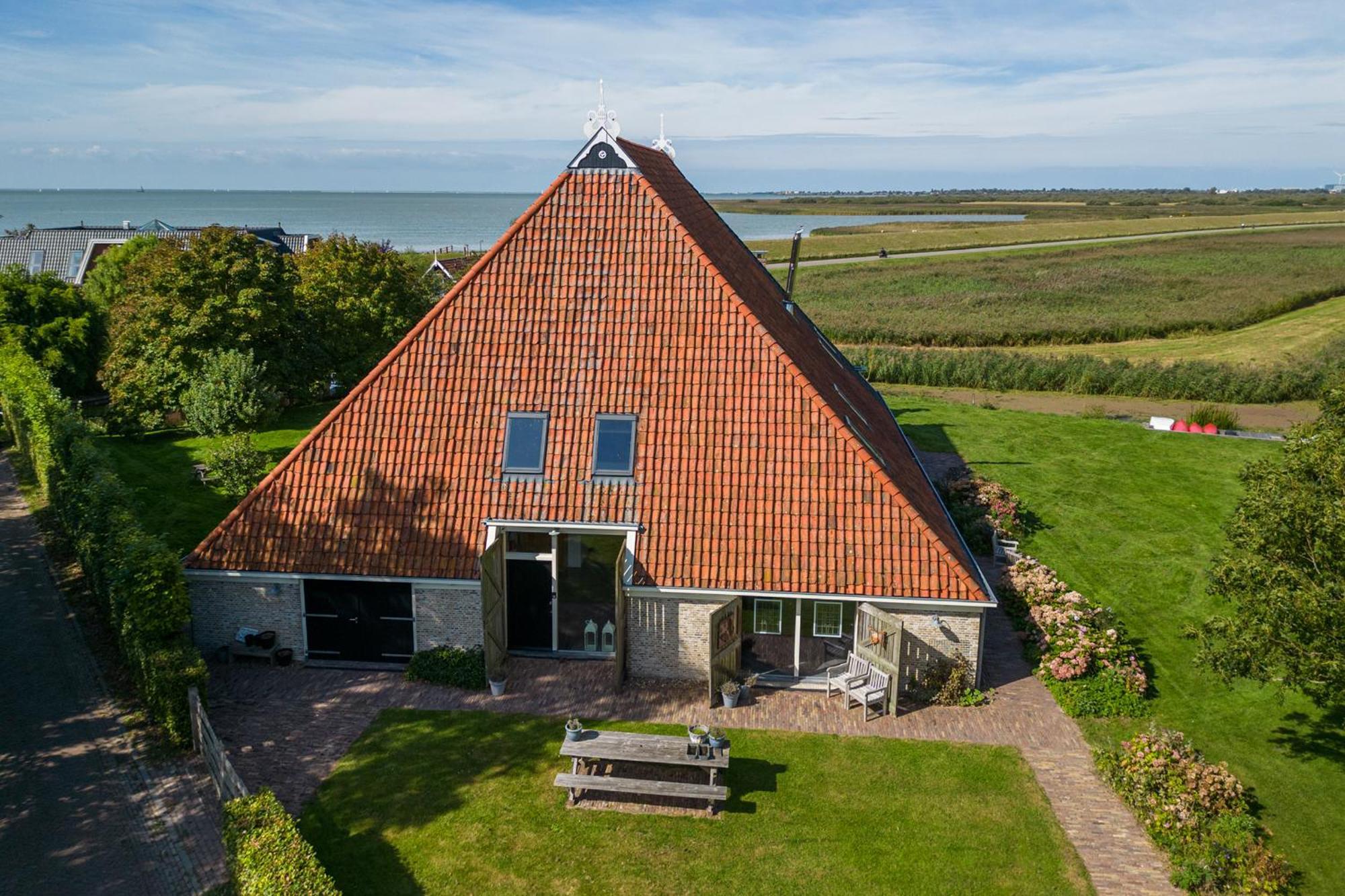 Iselmarpleats Comfortabele Studio Met Badkamer Gaast Bagian luar foto