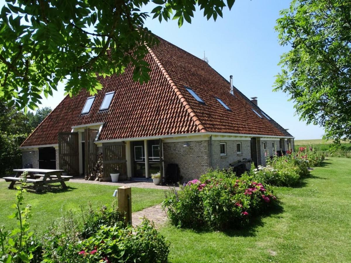 Iselmarpleats Comfortabele Studio Met Badkamer Gaast Bagian luar foto